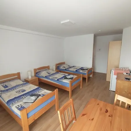 Guest house Lihovar *** *